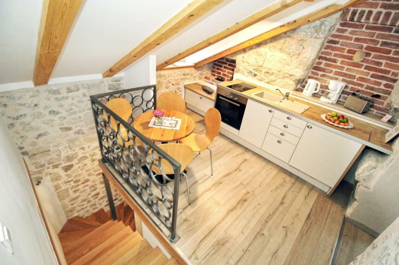 Seafront Apartment 2 ツァヴタット エクステリア 写真